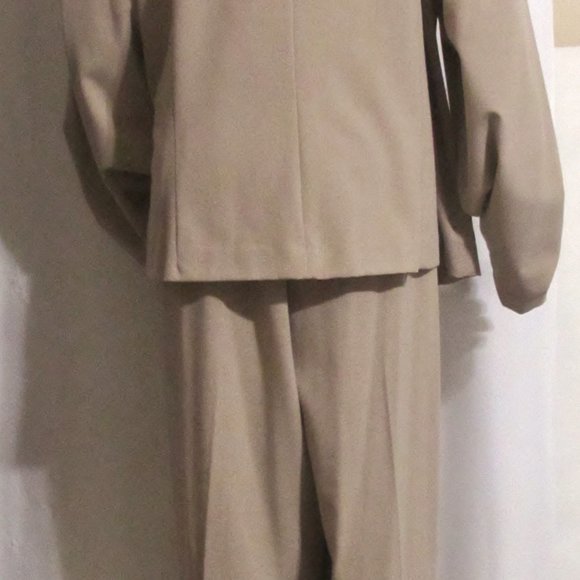 Womens Ladies Plus DANNY & NICOLE Biege Jacket & Pants Suit 22W 22 Woman - Picture 7 of 11